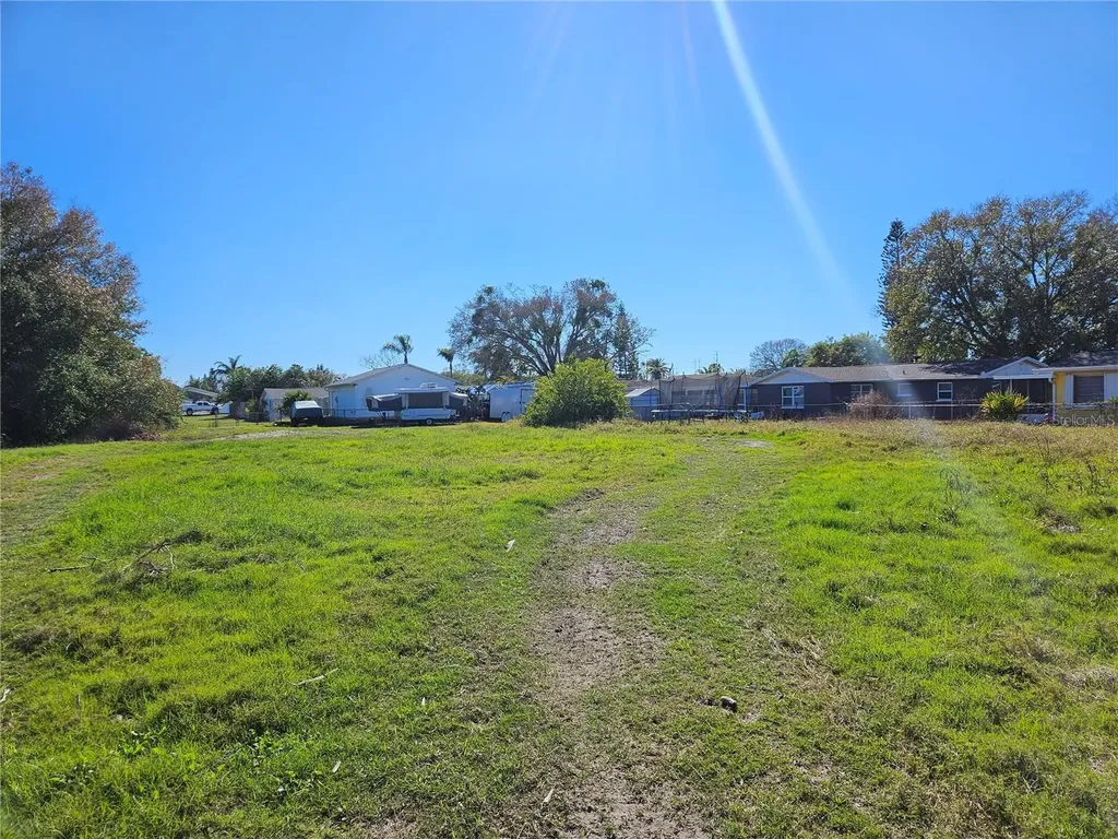 1754 Solar Drive Holiday FL 34691