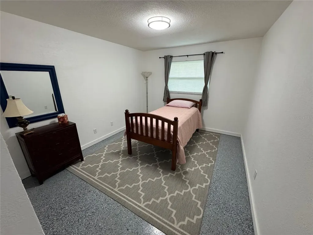 5720 13th Avenue N St Petersburg FL 33710