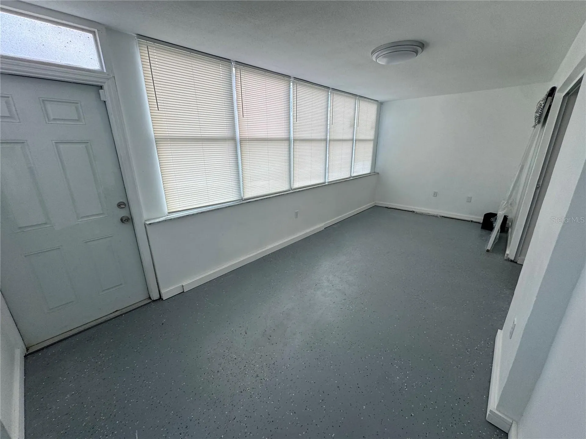 5720 13th Avenue N St Petersburg FL 33710
