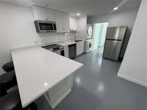 5720 13th Avenue N St Petersburg FL 33710