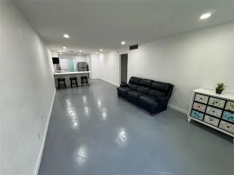 5720 13th Avenue N St Petersburg FL 33710
