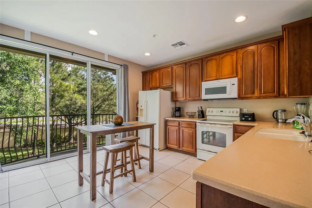 5002 Tideview Circle Orlando FL 32819