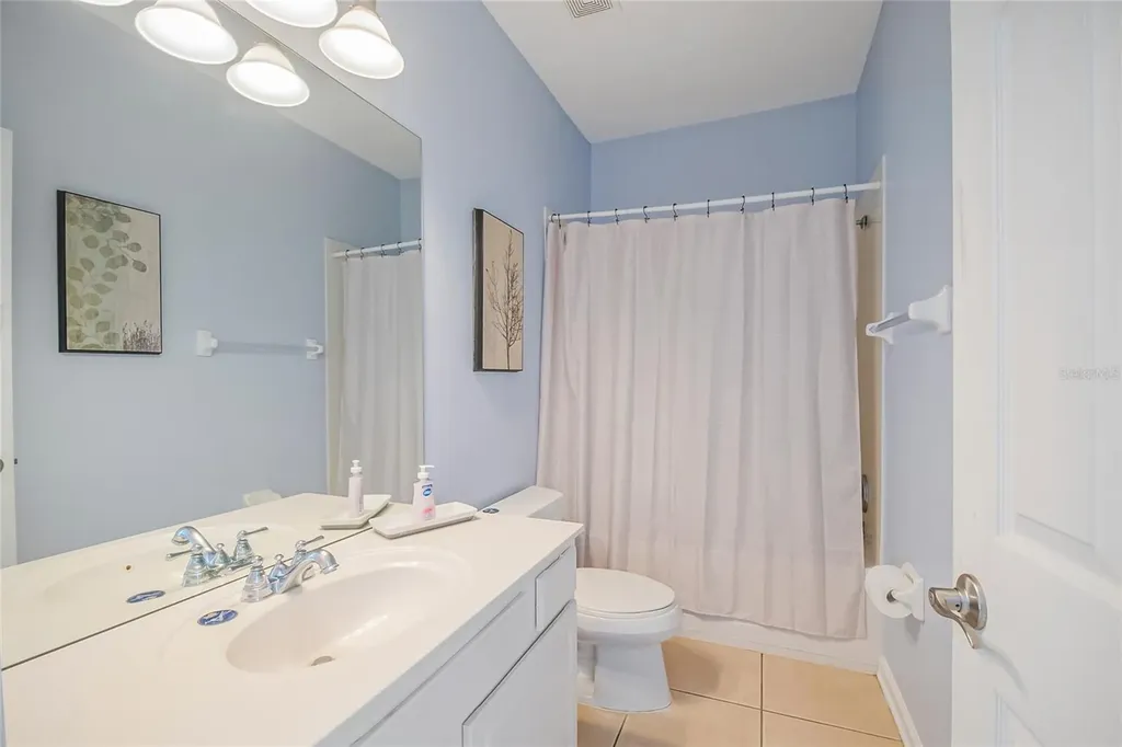 5002 Tideview Circle Orlando FL 32819