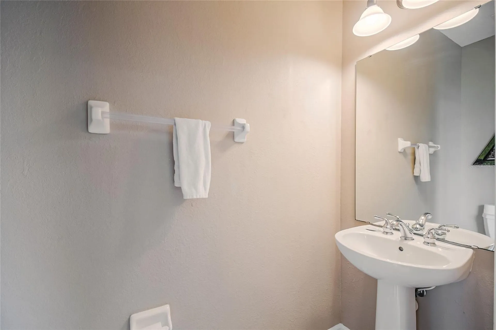 5002 Tideview Circle Orlando FL 32819