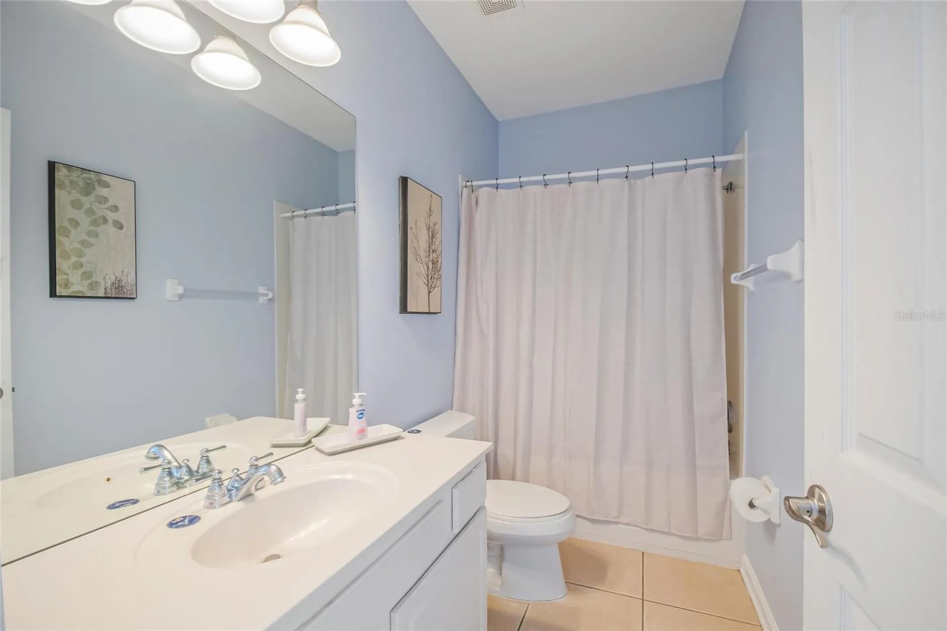 5002 Tideview Circle Orlando FL 32819