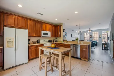 5002 Tideview Circle Orlando FL 32819