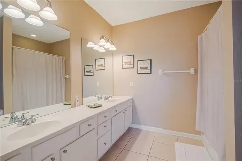 5002 Tideview Circle Orlando FL 32819