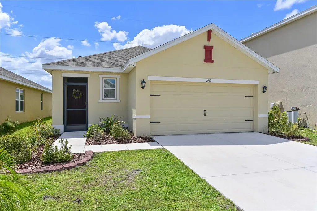 4919 Wedgeleaf Way Palmetto FL 34221