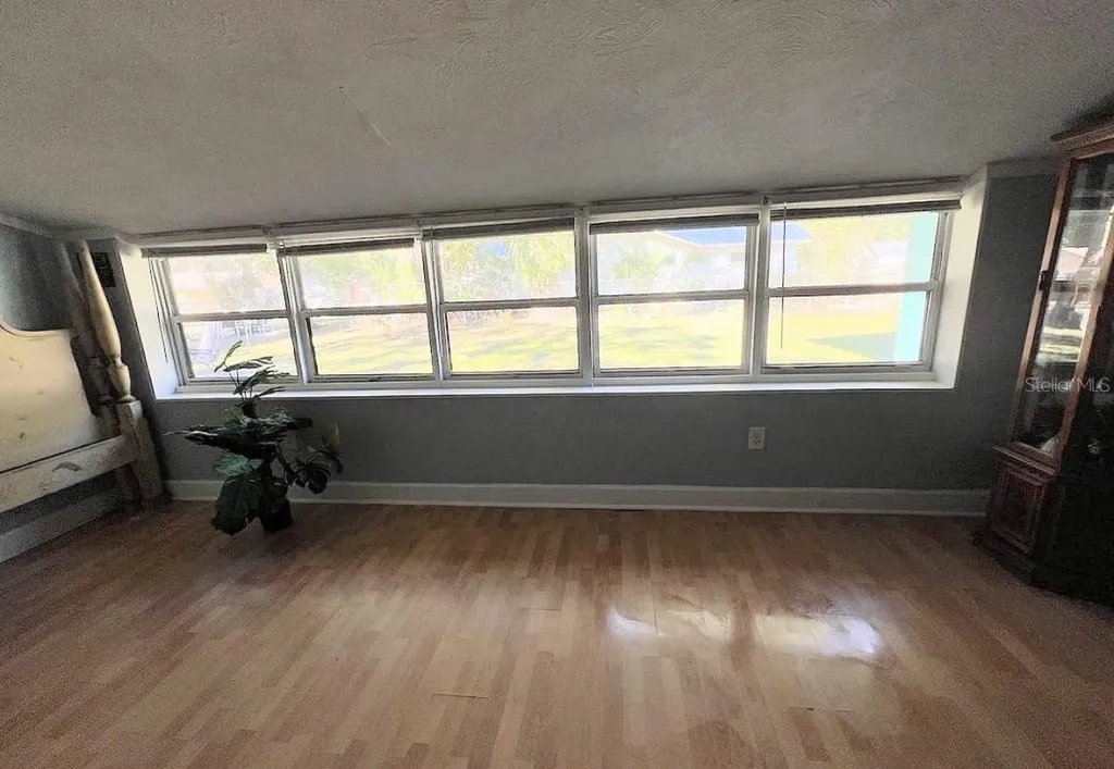 2131 NE 3rd Street Ocala FL 34470