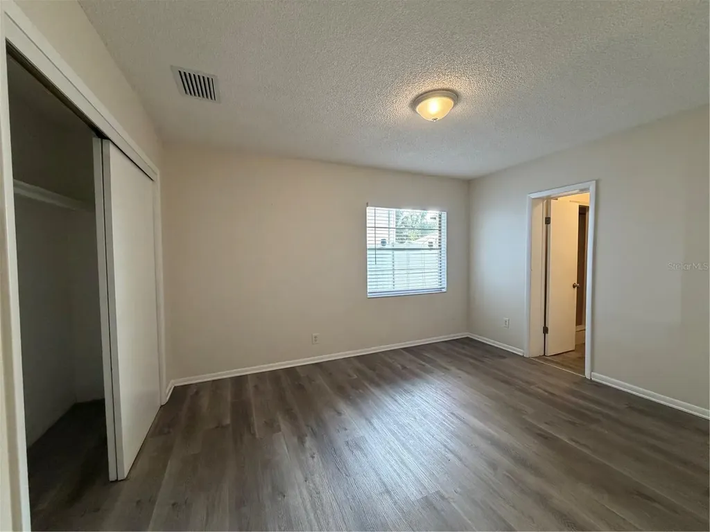 1740 W Walnut Street Tampa FL 33607