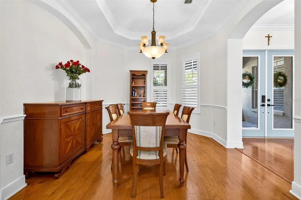 5905 Cherry Oak Drive Valrico FL 33596