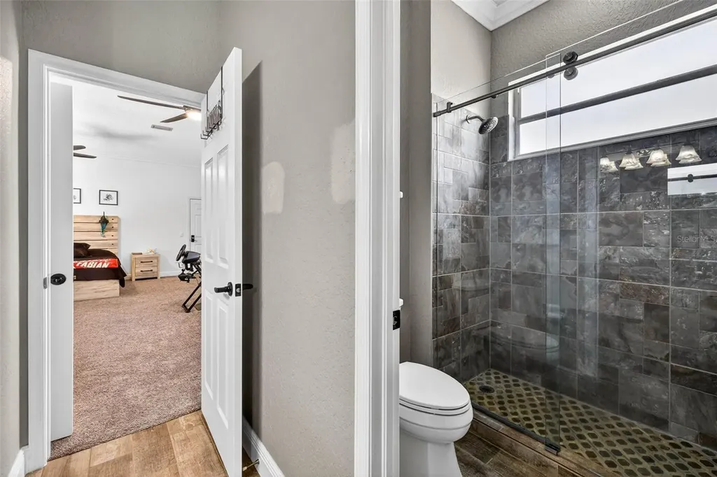 5905 Cherry Oak Drive Valrico FL 33596