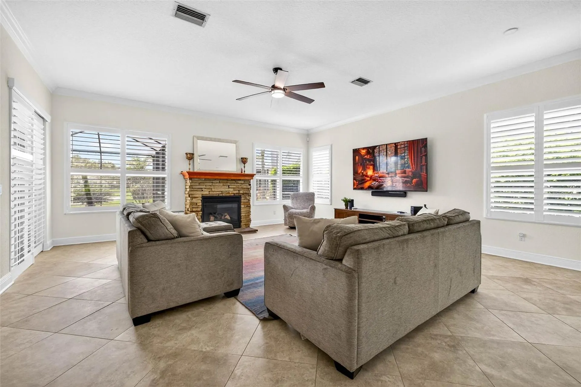 5905 Cherry Oak Drive Valrico FL 33596
