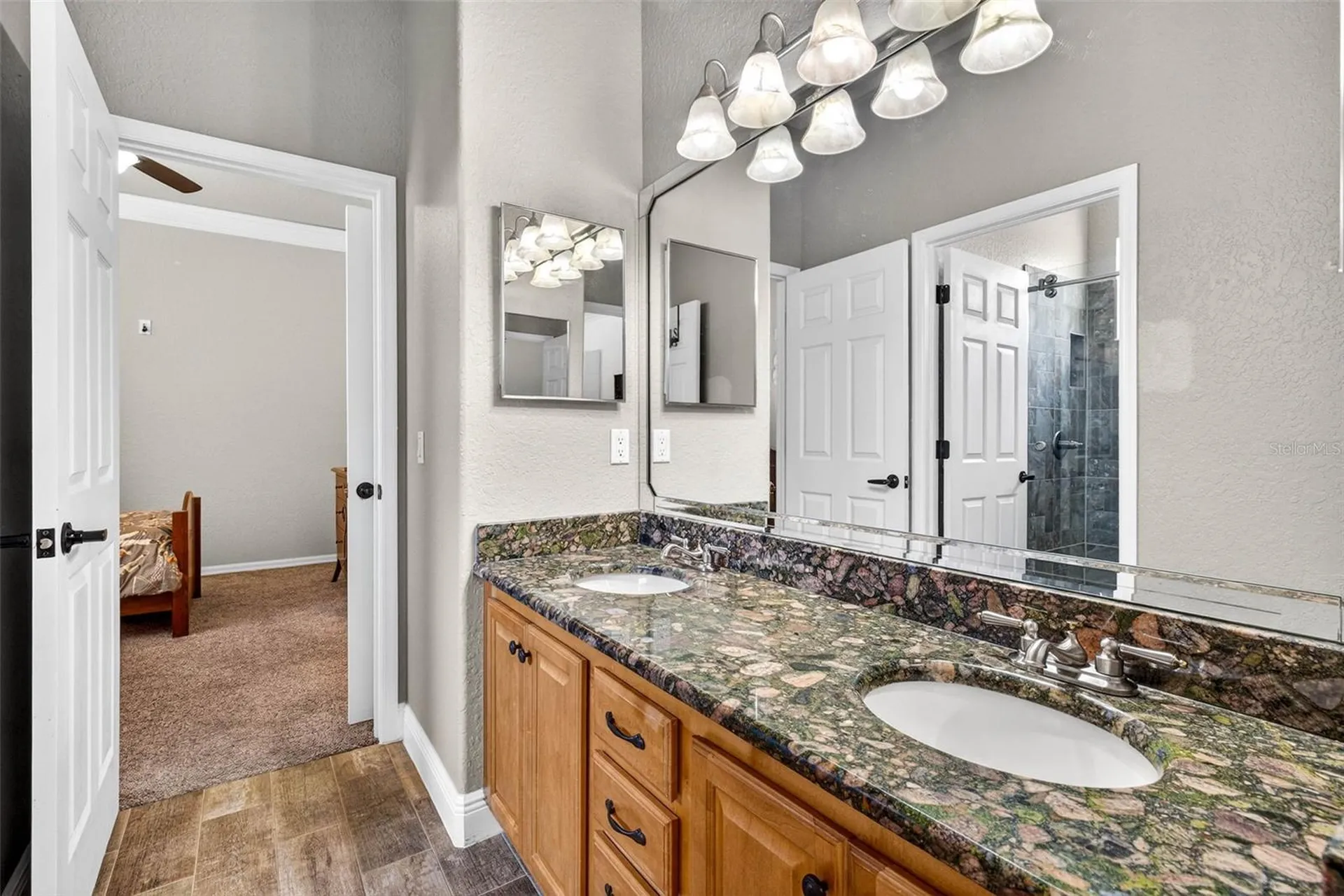 5905 Cherry Oak Drive Valrico FL 33596