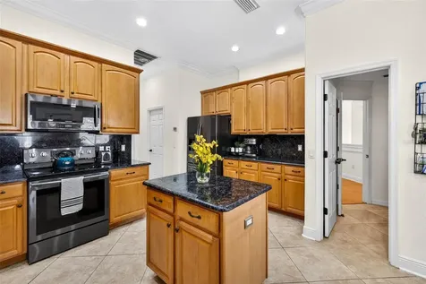 5905 Cherry Oak Drive Valrico FL 33596