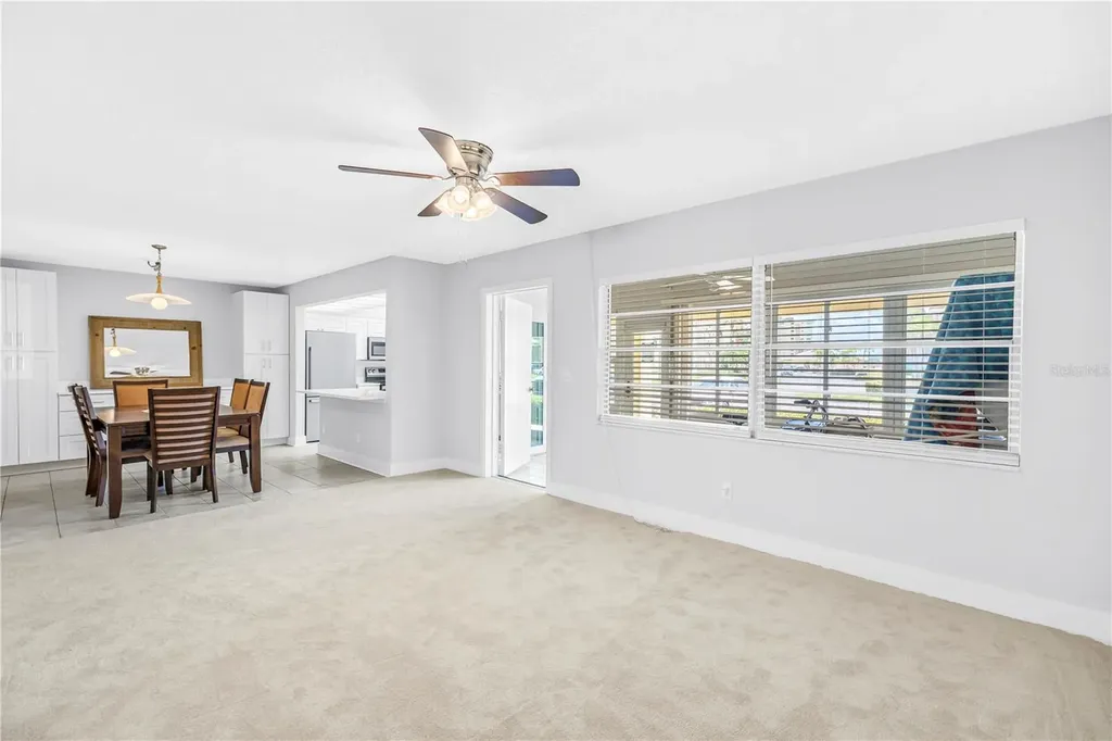 4700 Cove Circle St Petersburg FL 33708