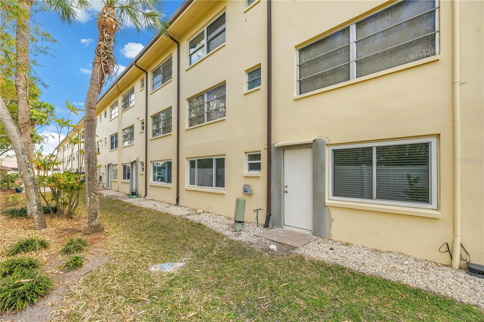 4700 Cove Circle St Petersburg FL 33708