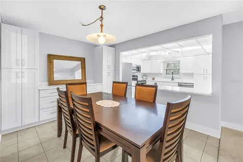 4700 Cove Circle St Petersburg FL 33708