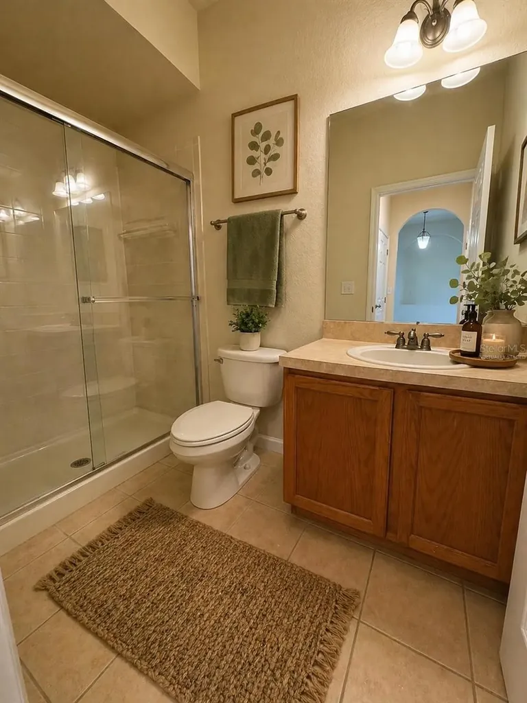 2543 Old Kent Circle Kissimmee FL 34758