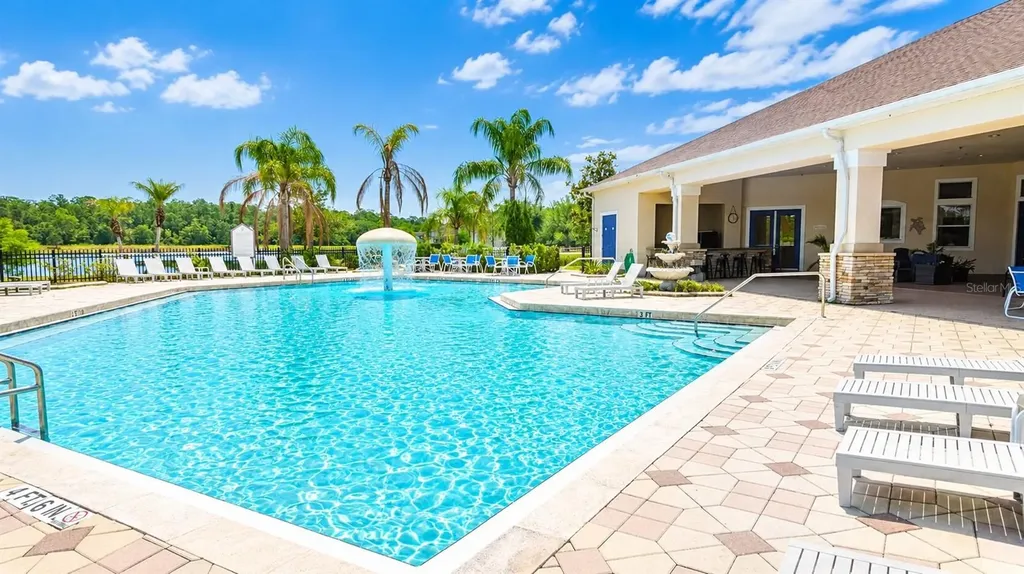 2543 Old Kent Circle Kissimmee FL 34758