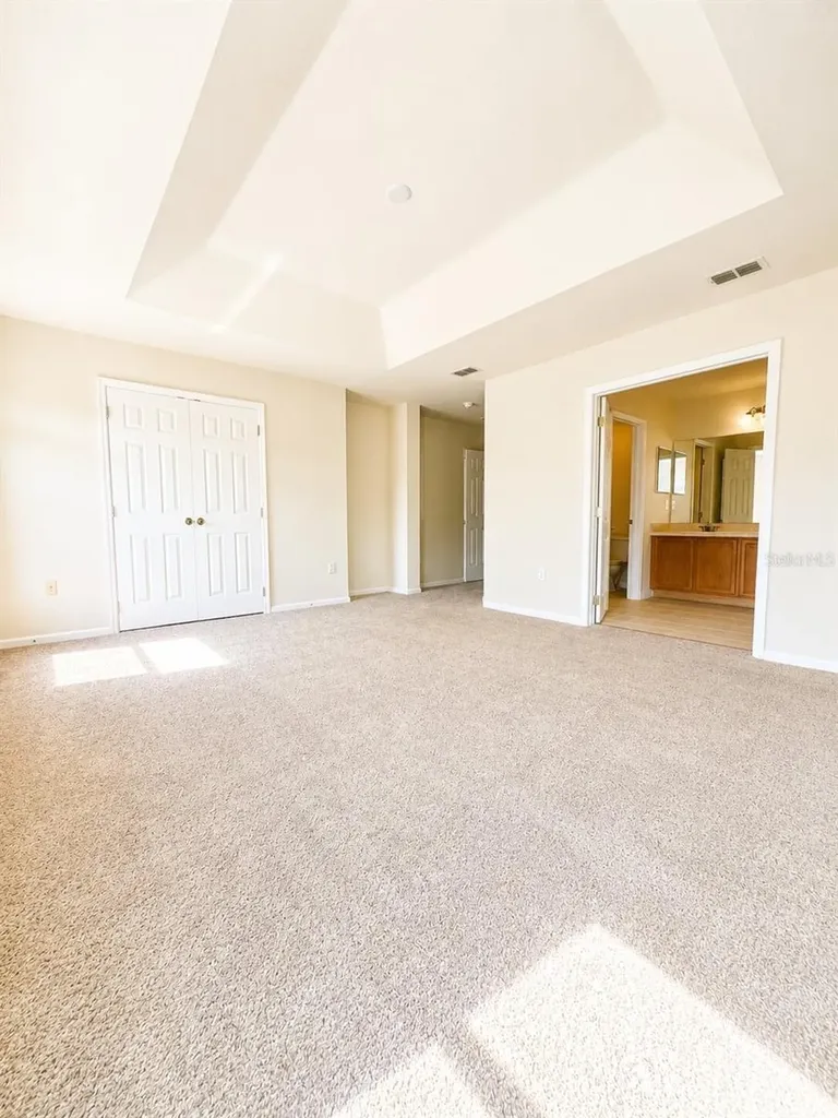 2543 Old Kent Circle Kissimmee FL 34758