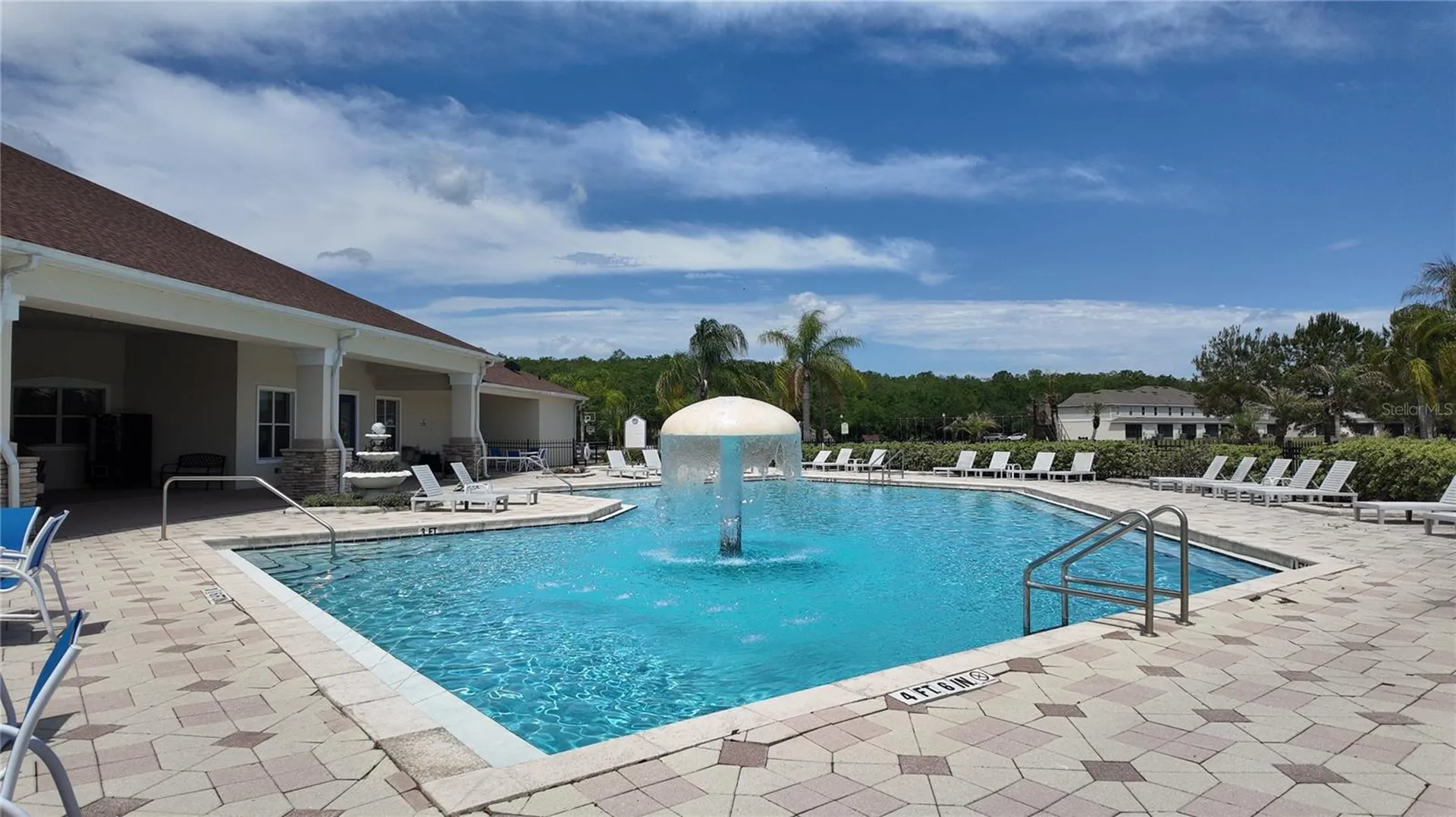 2543 Old Kent Circle Kissimmee FL 34758