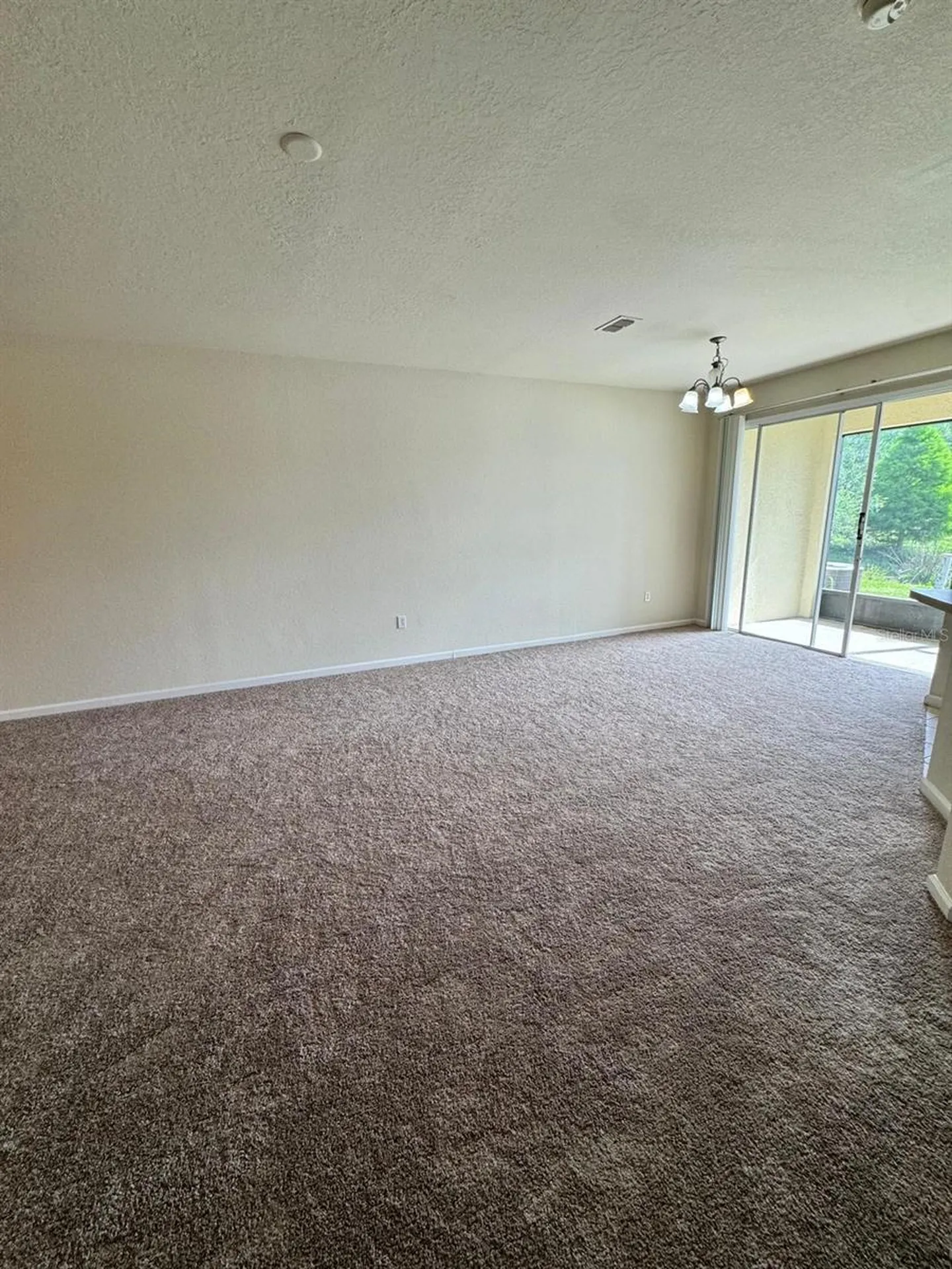 2543 Old Kent Circle Kissimmee FL 34758