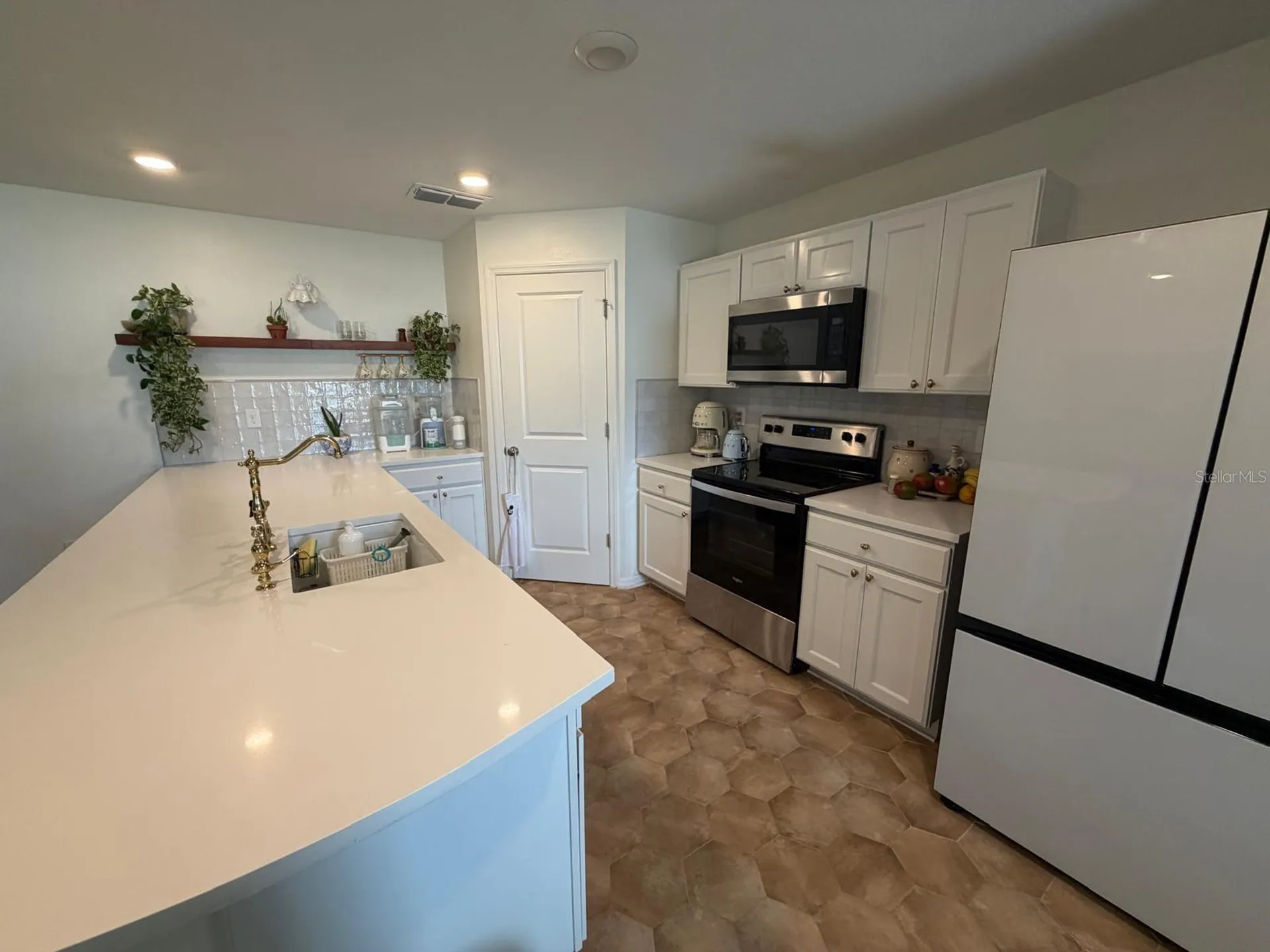 6450 Mariner Boulevard Spring Hill FL 34609
