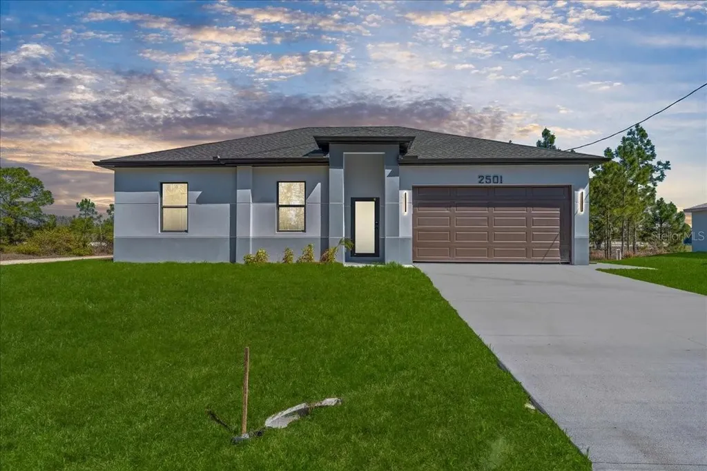 2501 E 15th Street Lehigh Acres FL 33972