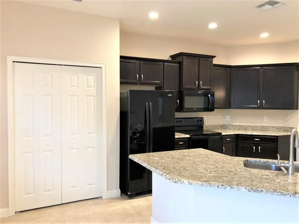 3338 Pearly Drive Lakeland FL 33812
