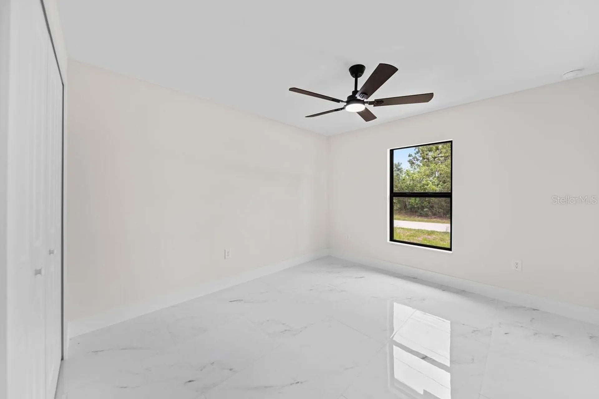 2507 E 15th Street Lehigh Acres FL 33972