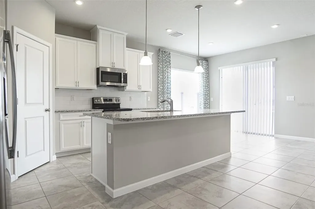 1892 Basenji Drive Lake Alfred FL 33850