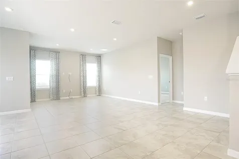 1892 Basenji Drive Lake Alfred FL 33850