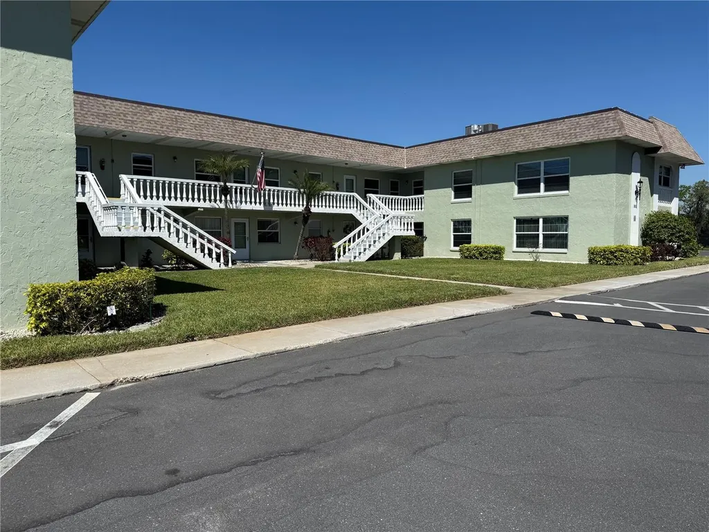 1250 S Pinellas Avenue Tarpon Springs FL 34689