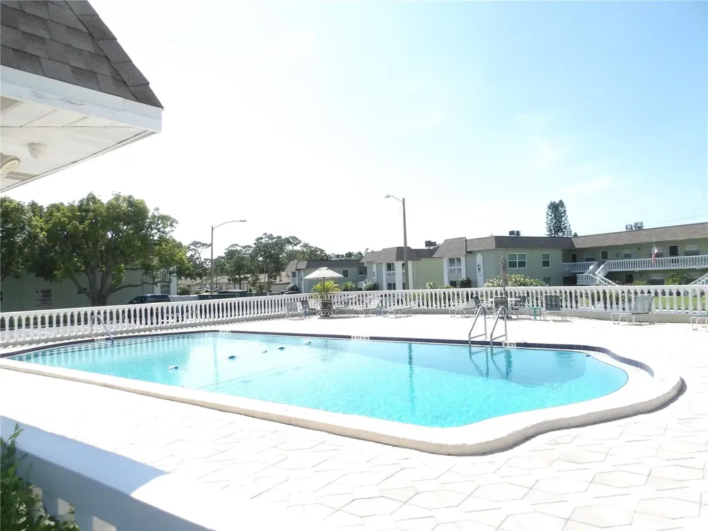1250 S Pinellas Avenue Tarpon Springs FL 34689