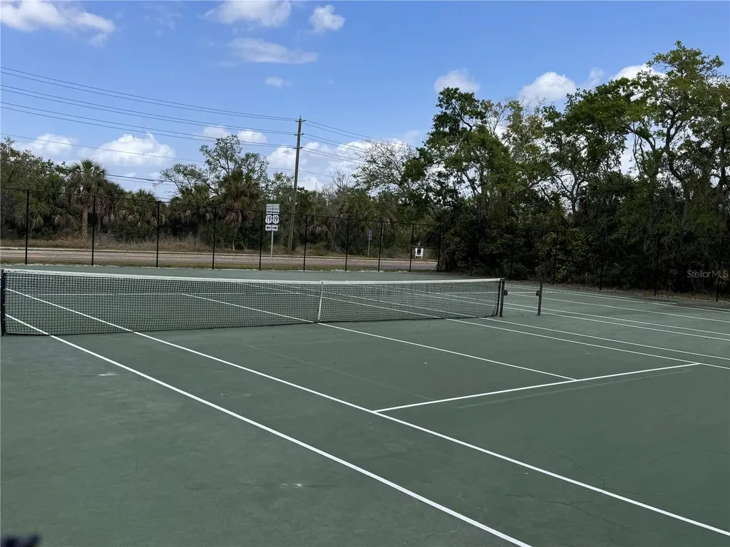 1250 S Pinellas Avenue Tarpon Springs FL 34689