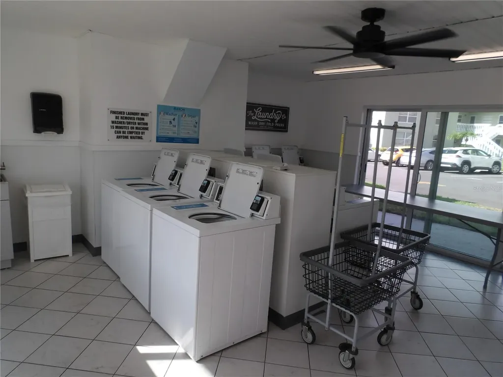 1250 S Pinellas Avenue Tarpon Springs FL 34689