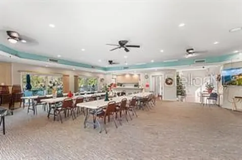 1250 S Pinellas Avenue Tarpon Springs FL 34689