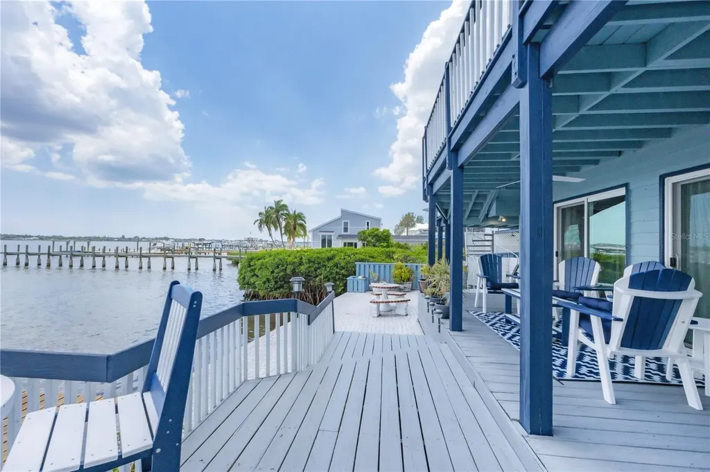 1817 4th Street W Palmetto FL 34221