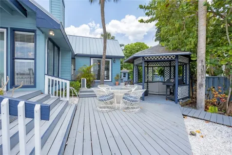 1817 4th Street W Palmetto FL 34221