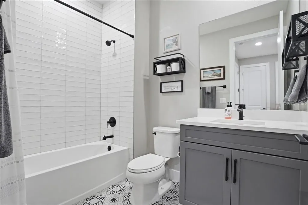 18676 Dayspring Place Venice FL 34293