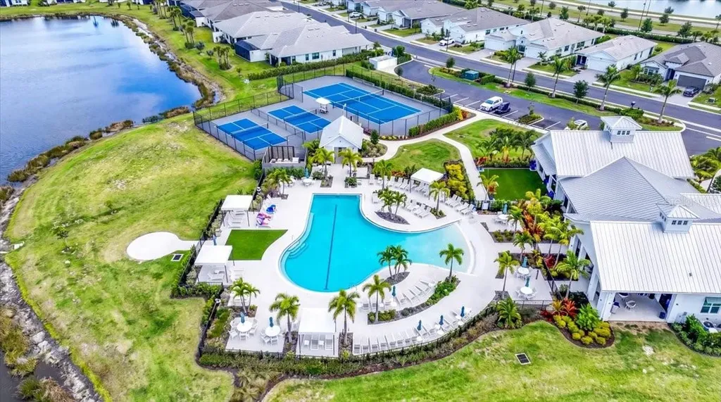 18676 Dayspring Place Venice FL 34293