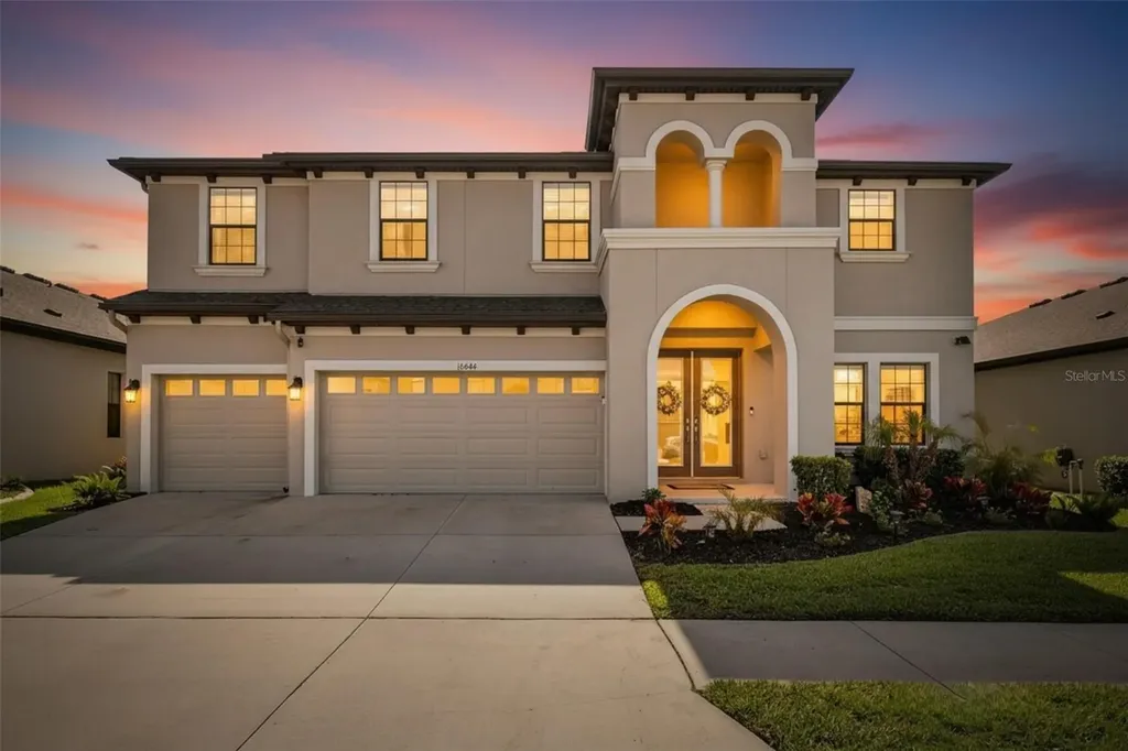 12444 Horseshoe Bend Drive Lithia FL 33547