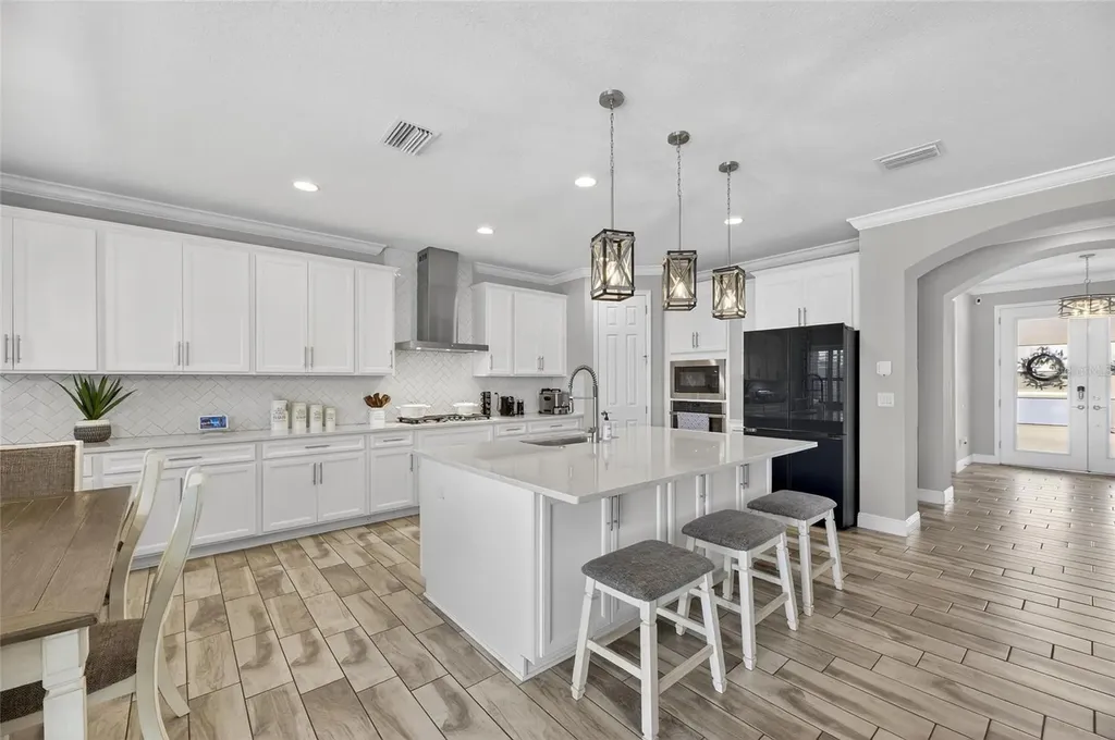 12444 Horseshoe Bend Drive Lithia FL 33547