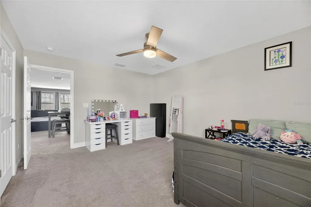 12444 Horseshoe Bend Drive Lithia FL 33547