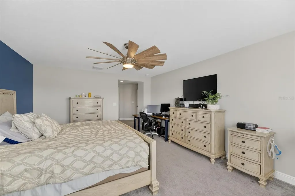 12444 Horseshoe Bend Drive Lithia FL 33547