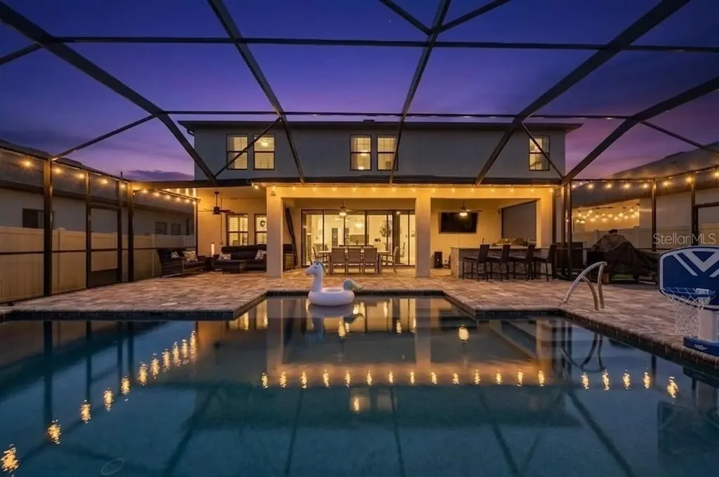 12444 Horseshoe Bend Drive Lithia FL 33547