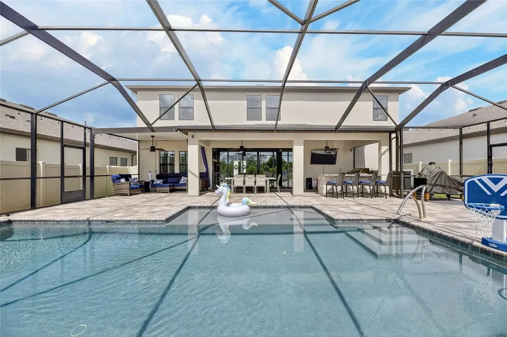 12444 Horseshoe Bend Drive Lithia FL 33547