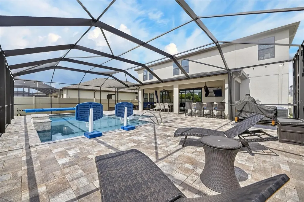 12444 Horseshoe Bend Drive Lithia FL 33547