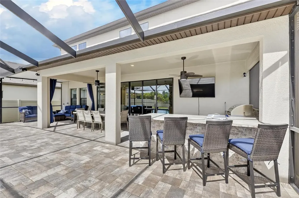 12444 Horseshoe Bend Drive Lithia FL 33547